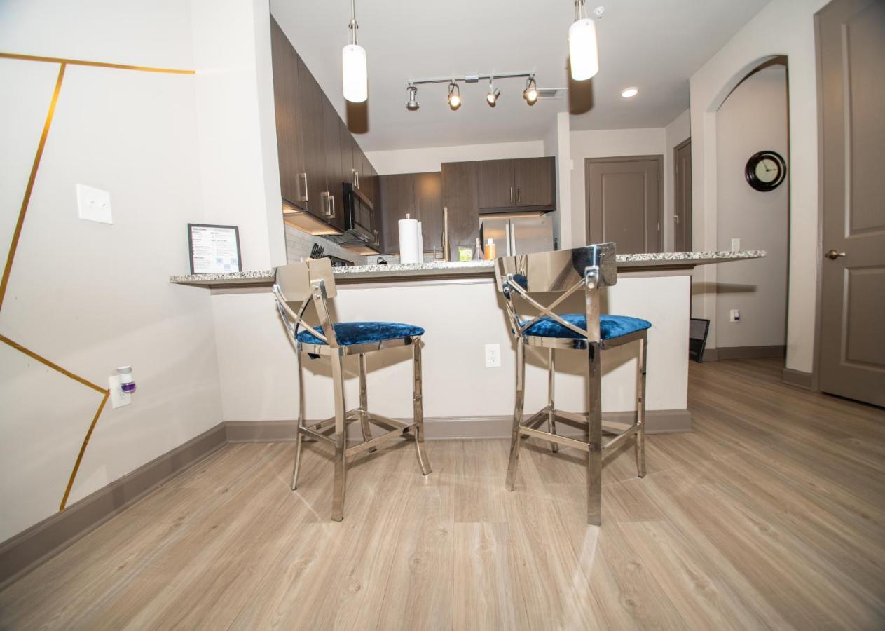 Awesome Atlanta Getaway Atlantic Station Area Apartment Exterior photo